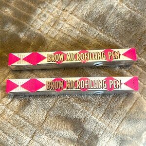 2/$18  Benefit brow pen new